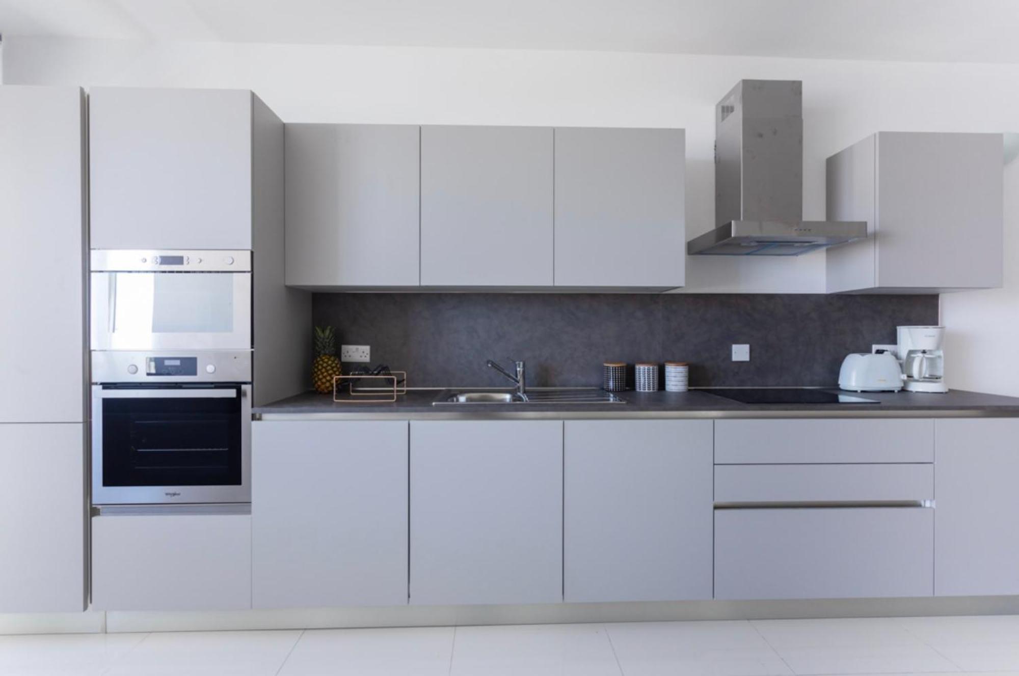 Saint Julian - Lovely Apartment With Terrace - Cityapartmentstay Сент Джулианс Экстерьер фото