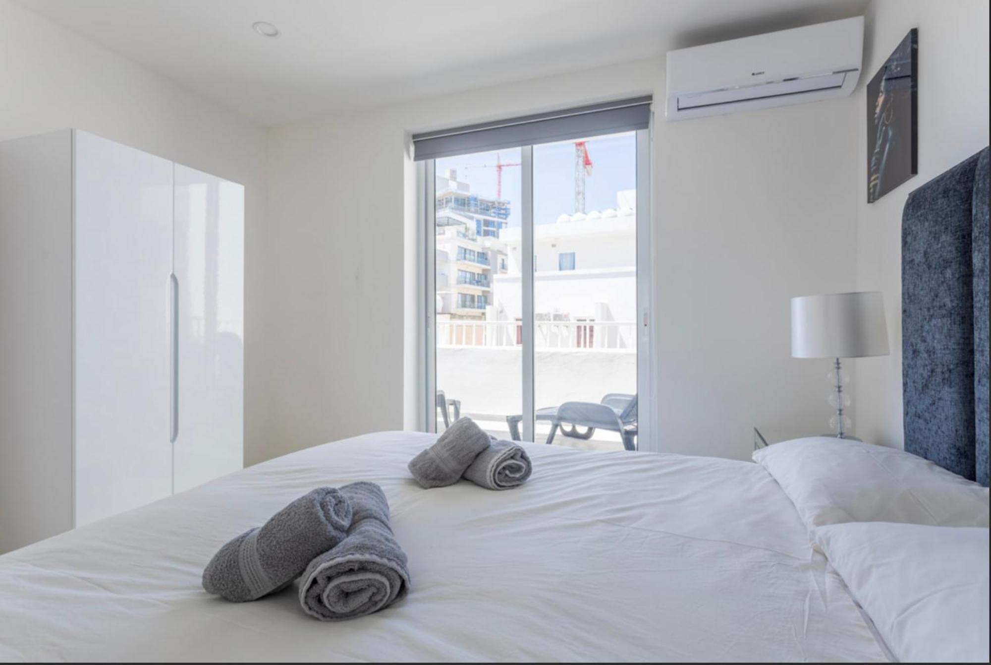 Saint Julian - Lovely Apartment With Terrace - Cityapartmentstay Сент Джулианс Экстерьер фото